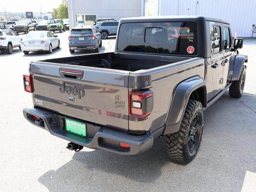 2025 Jeep Gladiator Willys