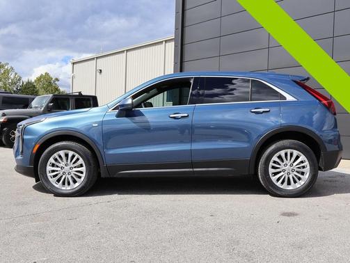 2024 Cadillac XT4 Luxury