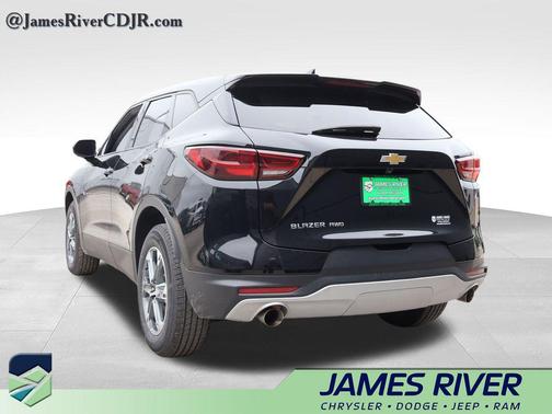 metallic aluminum 2025 Chevrolet Blazer 2LT