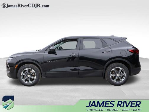 metallic aluminum 2025 Chevrolet Blazer 2LT