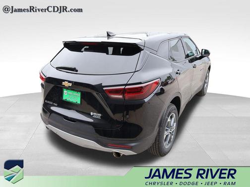 metallic aluminum 2025 Chevrolet Blazer 2LT