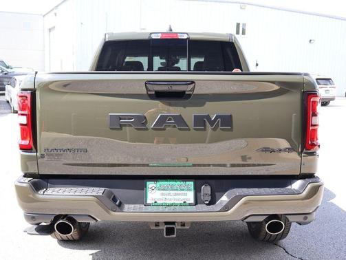 Tank 2026 RAM 1500 Laramie