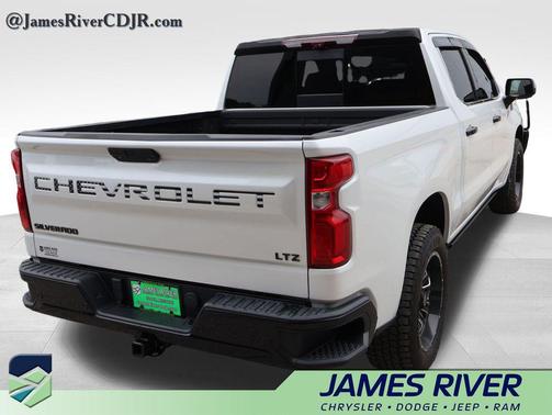 Iridescent Pearl Tricoat 2022 Chevrolet Silverado 1500 Limited LTZ