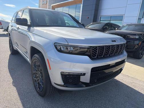 2023 Jeep Grand Cherokee L Summit Reserve