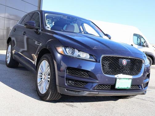 2019 Jaguar F-PACE 25t Premium