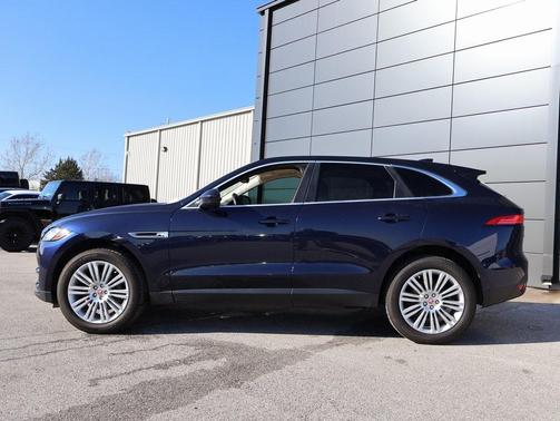 2019 Jaguar F-PACE 25t Premium