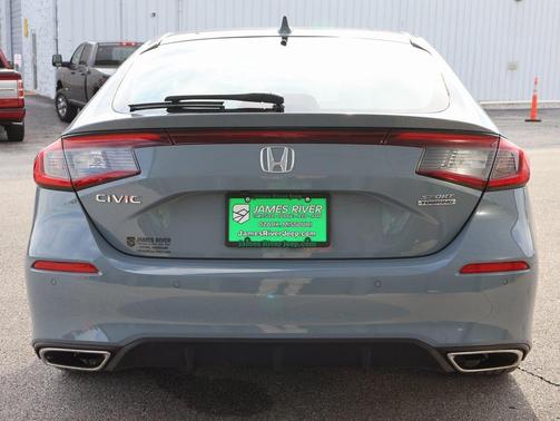 2022 Honda Civic Sport Touring