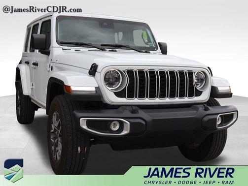 Bright White Clearcoat 2025 Jeep Wrangler 4-Door Sahara 4x4