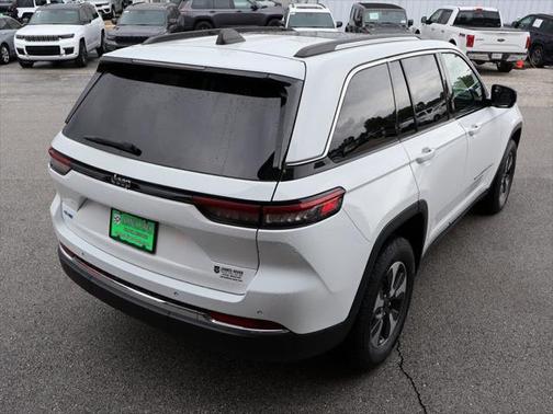 2023 Jeep Grand Cherokee 4xe Base