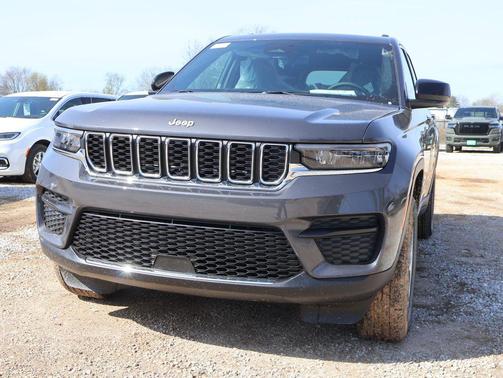 2026 Jeep Grand Cherokee Altitude