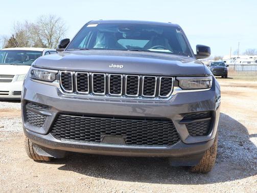 2026 Jeep Grand Cherokee Altitude