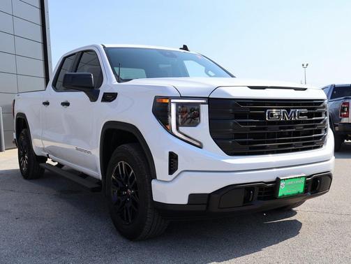 2025 GMC Sierra 1500 Pro