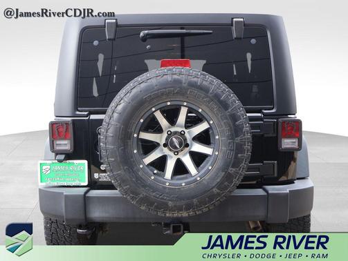 Black Clearcoat 2016 Jeep Wrangler Unlimited Sport