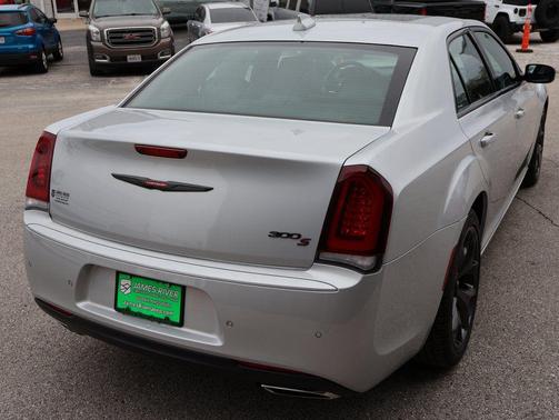 2023 Chrysler 300 S