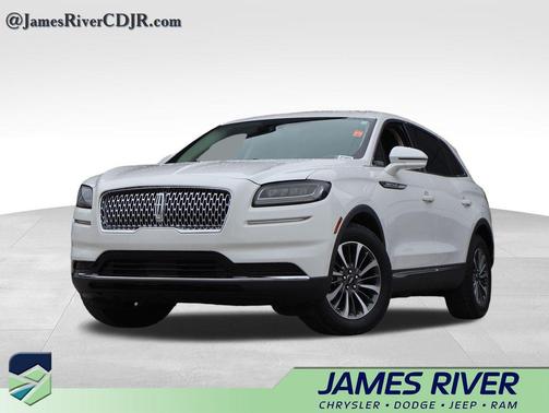 Pristine White Metallic Tri-Coat 2023 Lincoln Nautilus Standard