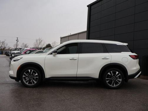 2024 INFINITI QX60 Luxe