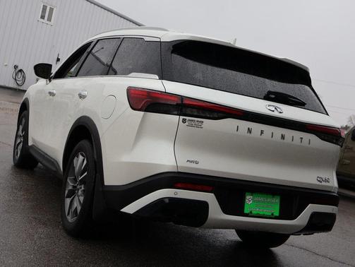 2024 INFINITI QX60 Luxe