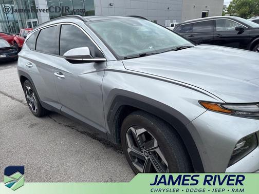 Shimmering Silver 2022 Hyundai TUCSON Limited