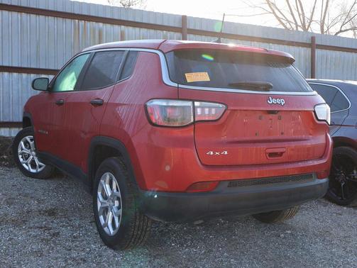 2024 Jeep Compass Sport