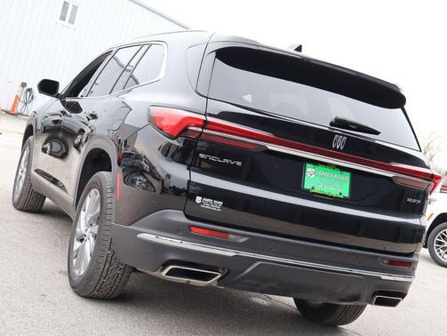 2025 Buick Enclave Preferred FWD
