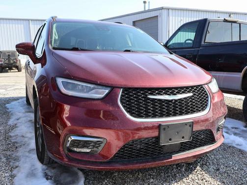 2021 Chrysler Pacifica Hybrid Touring L