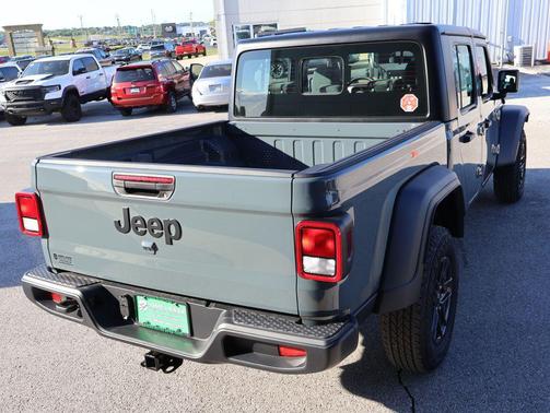 Anvil Clearcoat 2026 Jeep Gladiator Sport