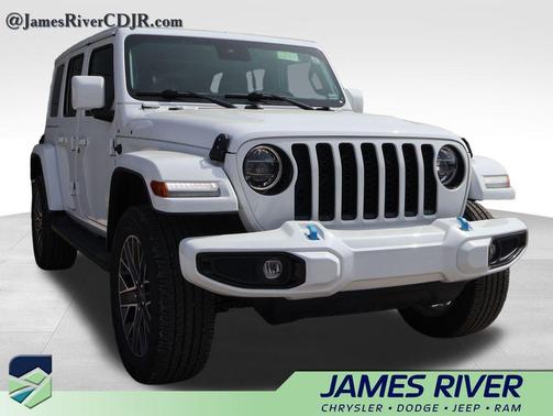 Bright White Clearcoat 2022 Jeep Wrangler Unlimited 4xe Sahara High Altitude