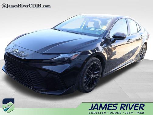 Midnight Black Metallic 2025 Toyota Camry SE