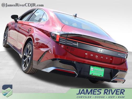 2025 Hyundai SONATA SEL