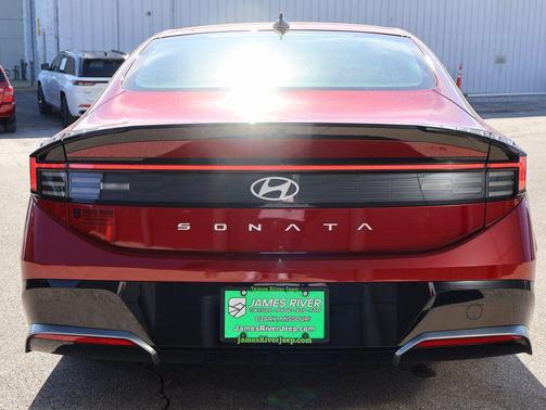 2025 Hyundai SONATA SEL