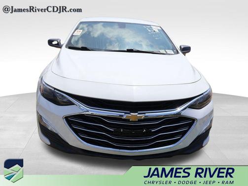 Summit White 2022 Chevrolet Malibu 1LS