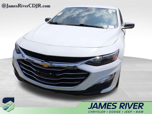 Summit White 2022 Chevrolet Malibu 1LS