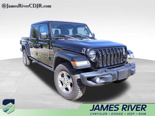 Black Clearcoat 2021 Jeep Gladiator Sport