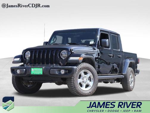 Black Clearcoat 2021 Jeep Gladiator Freedom 4x4