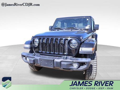 Black Clearcoat 2021 Jeep Gladiator Sport