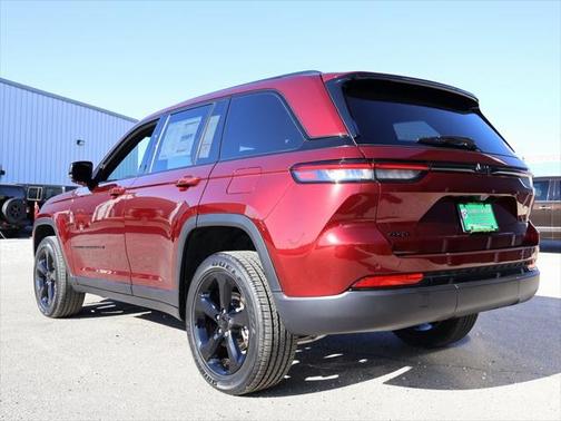 2025 Jeep Grand Cherokee Altitude
