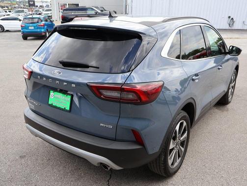 2024 Ford Escape Platinum