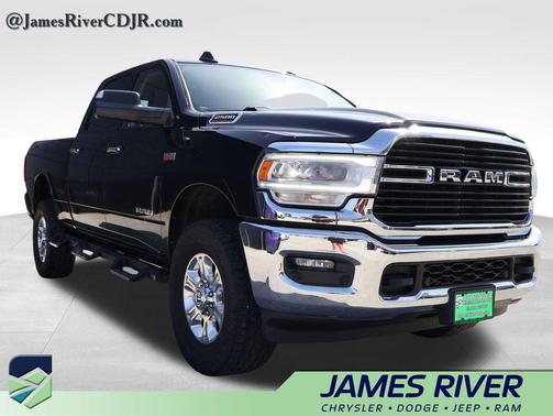 Diamond Black Crystal Pearlcoat 2019 RAM 2500 Big Horn Crew Cab 4x4 6'4' Box