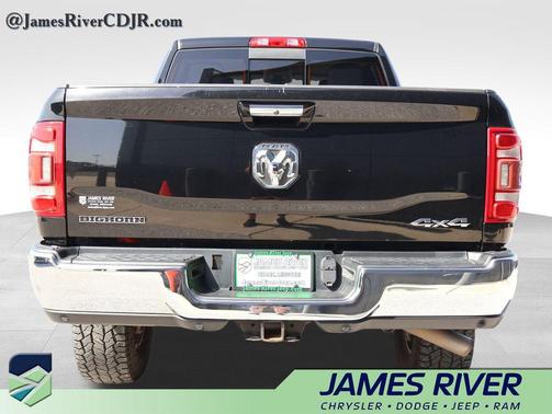 Diamond Black Crystal Pearlcoat 2019 RAM 2500 Big Horn Crew Cab 4x4 6'4' Box
