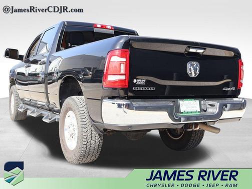Diamond Black Crystal Pearlcoat 2019 RAM 2500 Big Horn Crew Cab 4x4 6'4' Box