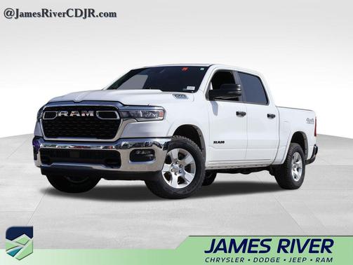 Bright White Clearcoat 2025 RAM 1500 Big Horn/Lone Star