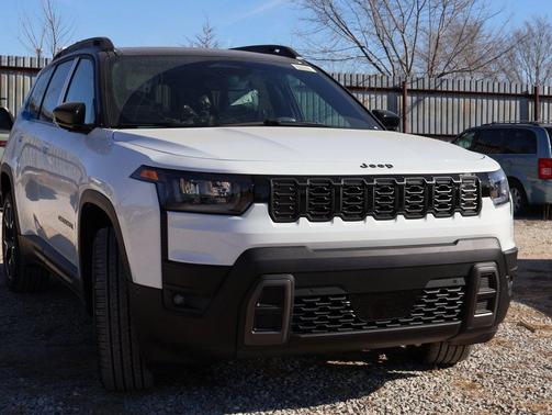 2026 Jeep Cherokee Overland