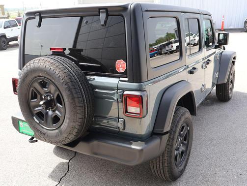 Anvil Clearcoat 2026 Jeep Wrangler Sport