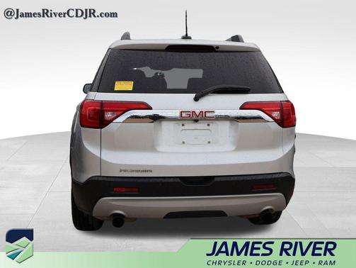 Quicksilver Metallic 2019 GMC Acadia SLT-1