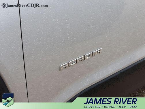 Quicksilver Metallic 2019 GMC Acadia SLT-1