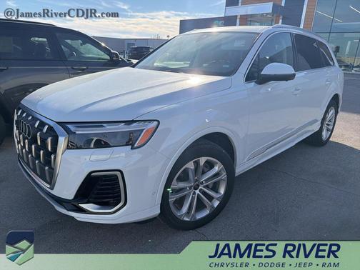 2025 Audi Q7 55 Premium Plus