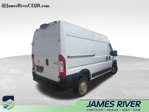 Bright White Clearcoat 2025 RAM ProMaster 2500 Tradesman
