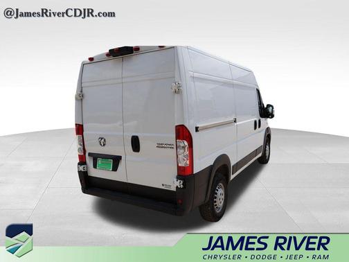 Bright White Clearcoat 2025 RAM ProMaster 2500 Tradesman