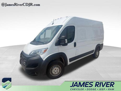 Bright White Clearcoat 2025 RAM ProMaster 2500 Tradesman