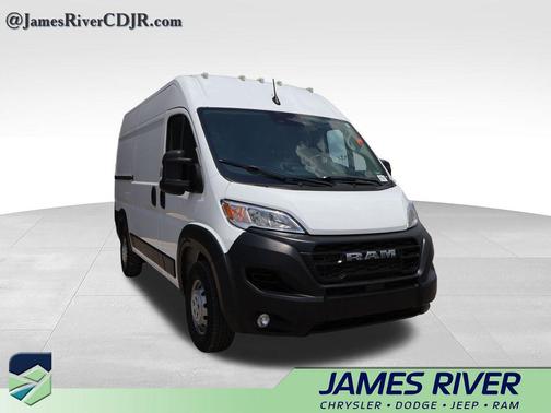 Bright White Clearcoat 2025 RAM ProMaster 2500 Tradesman